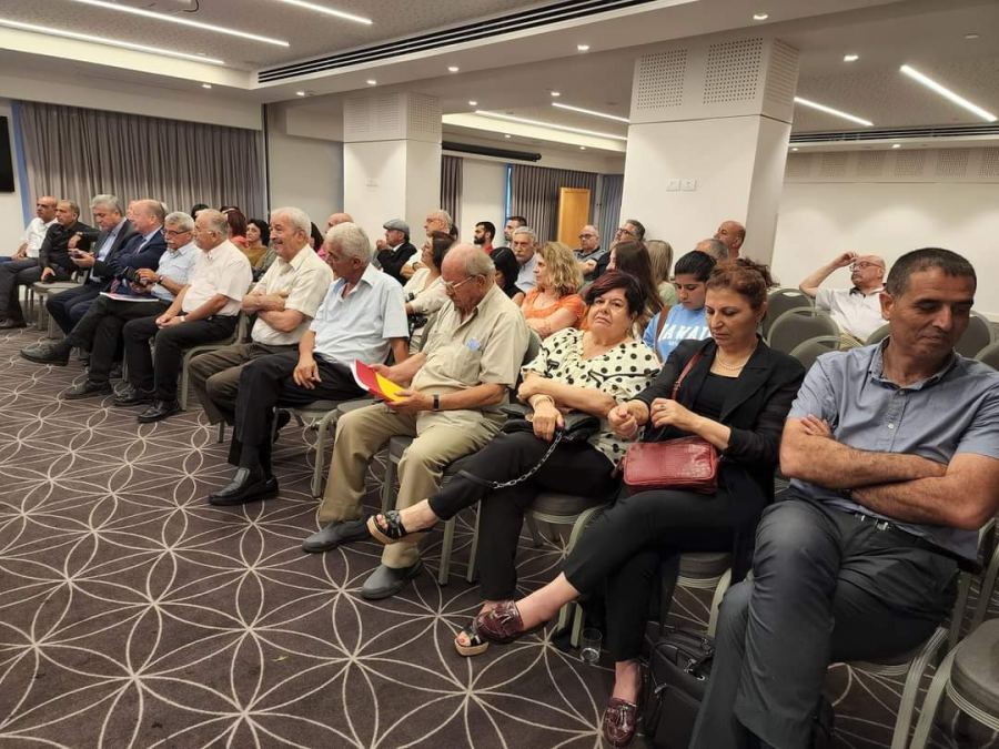 كتاب البحث العلمي حول دور خريجي الاتحاد السوفياتي في نهضة الاقلية العربية